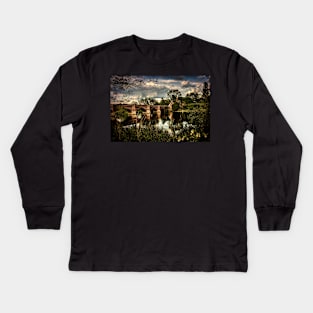 Clifton Hampden Bridge Over The Thames Kids Long Sleeve T-Shirt